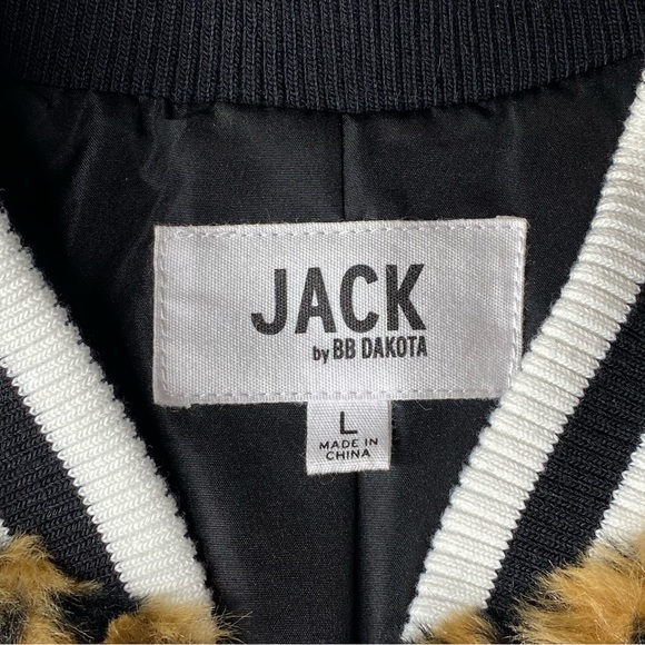 Jack by BB Dakota Faux Fur coat Sz Large Animal Leopard Print - Picture 9 of 10